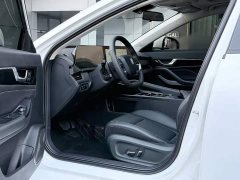 FAW Besturn B70 Dragon Glory Edition 1.5T Comfort - ფოტო 4