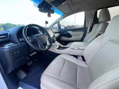 Toyota Alphard 2021 Hybrid 2.5L Luxury - ფოტო 6