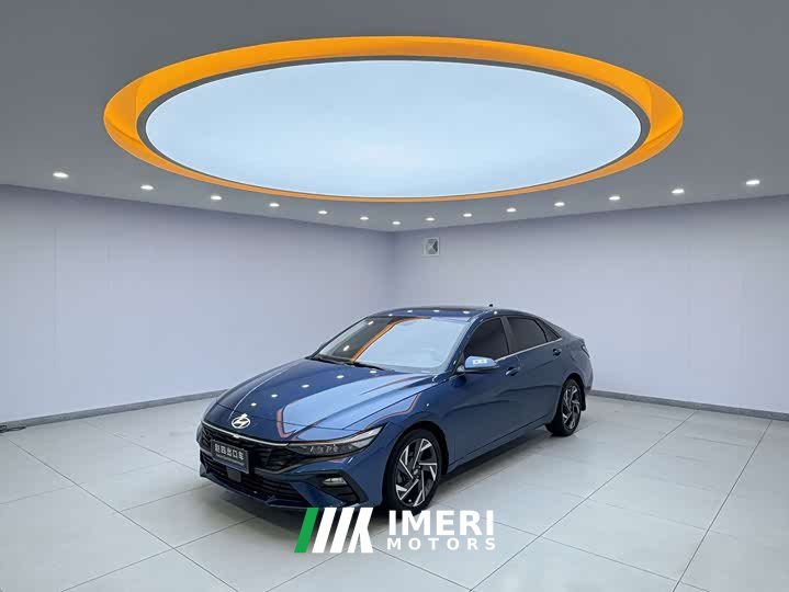 Hyundai Elantra 1.5L CVT Luxury