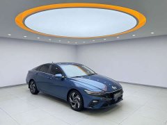 Hyundai Elantra 1.5L CVT Luxury - ფოტო 3