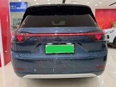 AITO M9 Extended Range Ultra 42kWh 6-Seater - ფოტო 16