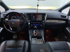 Toyota Vellfire 2021 Crown Hybrid 2.5L HV Luxury Edition - ფოტო 6