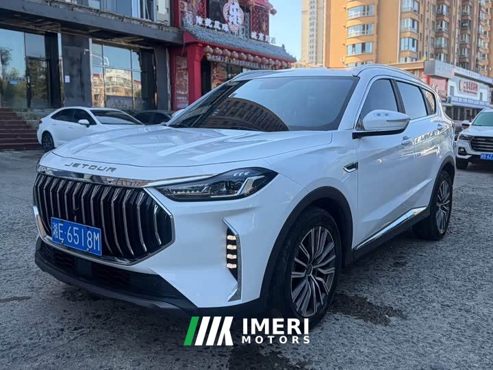Jetour Jietu X70 PLUS 1.5T DCT Brave PLUS 7-Seater