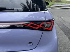 BYD Dolphin 420km Fashion Edition - ფოტო 14