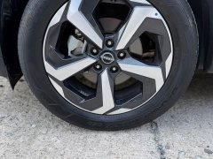 Nissan Qashqai 1.3T CVT Luxury Edition - ფოტო 9
