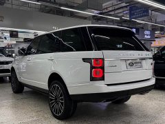 Land Rover Range Rover 3.0 L6 400PS Heritage Extended Wheelbase Classic Edition - ფოტო 12