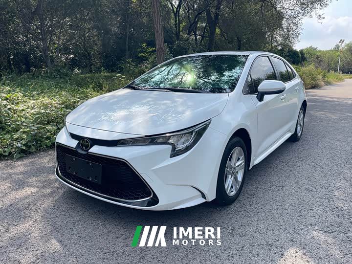 Toyota Corolla 1.8L CVT Luxury