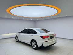 Chevrolet Cruze 1.5L Dual-Clutch Deluxe Edition - ფოტო 4