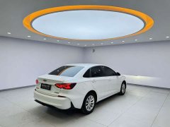 Chevrolet Cruze 1.5L Dual-Clutch Deluxe Edition - ფოტო 6