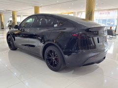 Tesla Model Y 2022 Facelift Rear-Wheel Drive - ფოტო 4