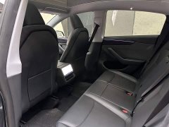 Tesla Model Y Rear-Wheel Drive - ფოტო 12