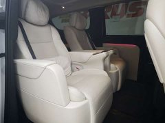 Li Auto MEGA Ultra Smart Refresh Edition - ფოტო 11