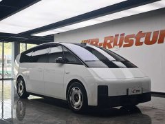 Li Auto MEGA Ultra Smart Refresh Edition - ფოტო 3
