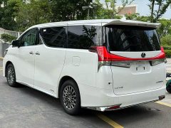 Lexus LM 2020 300h Four-Seat Royal Edition - ფოტო 3