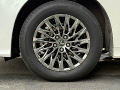 Lexus LM 2020 300h Four-Seat Royal Edition - ფოტო 8