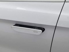 BYD Han DM-i 121KM Respect Edition - ფოტო 18