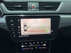 Skoda Superb TSI280 DSG Prestige - ფოტო 10