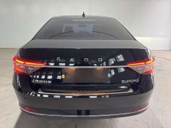 Skoda Superb TSI280 DSG Prestige - ფოტო 4