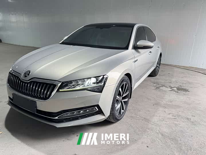 Skoda Superb TSI280 DSG Prestige - ავტომობილი ჩინეთიდან