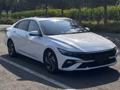Hyundai Elantra 1.5L CVT GLX Elite - ფოტო 2