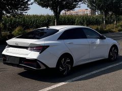 Hyundai Elantra 1.5L CVT GLX Elite - ფოტო 7
