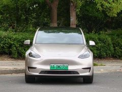 Tesla Model Y 2022 Facelift Rear-Wheel Drive - ფოტო 2