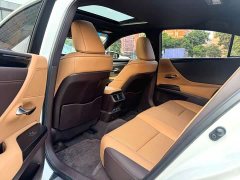 Lexus ES 200 Premium Edition - ფოტო 6