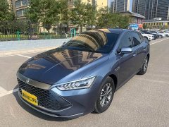 BYD Qin PLUS Glory Edition DM-i 55KM Leading - ფოტო 1