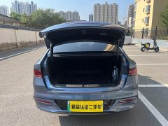 BYD Qin PLUS Glory Edition DM-i 55KM Leading - ფოტო 14