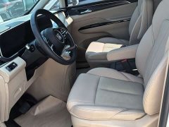 Buick GL8 New Energy Lusang Respect Edition - ფოტო 4