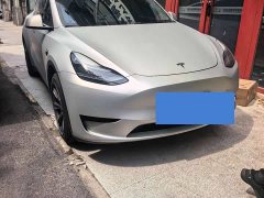 Tesla Model Y Rear-Wheel Drive - ფოტო 2