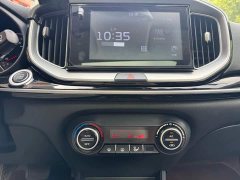 Kia Yipao 1.4L CVT Fun Sunroof Edition - ფოტო 10