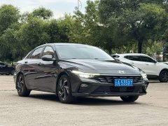 Hyundai Elantra 1.5L CVT GLX Elite - ფოტო 10