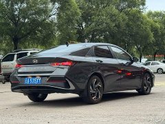 Hyundai Elantra 1.5L CVT GLX Elite - ფოტო 12