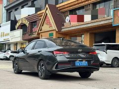 Hyundai Elantra 1.5L CVT GLX Elite - ფოტო 13