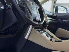 Toyota Alphard Hybrid 2.5L Luxury - ფოტო 11