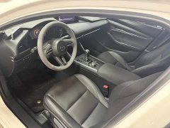 Mazda3 Axela 2.0L Automatic Elegant Edition - ფოტო 9
