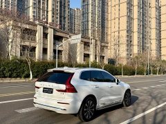 Volvo XC60 2023 B5 AWD Smart Remote Luxury Edition - ფოტო 9
