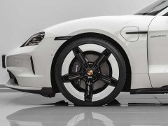 Porsche Taycan - ფოტო 7