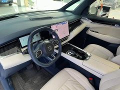 Zeekr Geely Zeekr 009 Six-Seat Executive AWD 108kWh - ფოტო 11