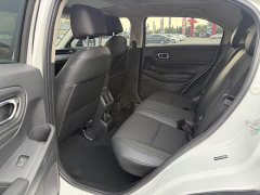 Honda Vezel 1.5L CVT Tech Edition - ფოტო 9