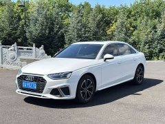Audi A4L 35 TFSI Fashion Dynamic - ფოტო 1