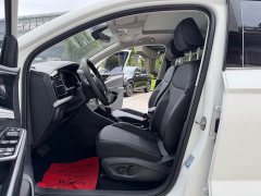 Volkswagen Jetta VS7 280TSI Automatic Glory Edition - ფოტო 11