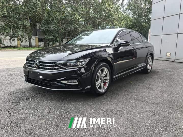 Volkswagen Magotan 2 Million Units Anniversary Edition 280TSI DSG Comfort