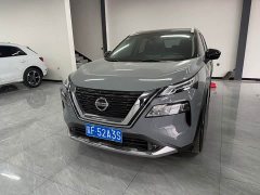 Nissan Qashqai VC-Turbo 300 CVT 4WD Premium Edition - ფოტო 1