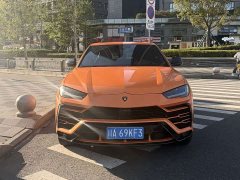 Lamborghini Urus 4.0T V8 - ფოტო 1