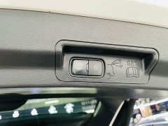 Ford Explorer 2020 EcoBoost 285 AWD Titanium 6-Seater - ფოტო 13