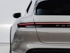 Porsche 2022 Taycan 4 Cross Turismo - ფოტო 10