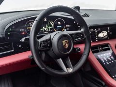 Porsche 2022 Taycan 4 Cross Turismo - ფოტო 17