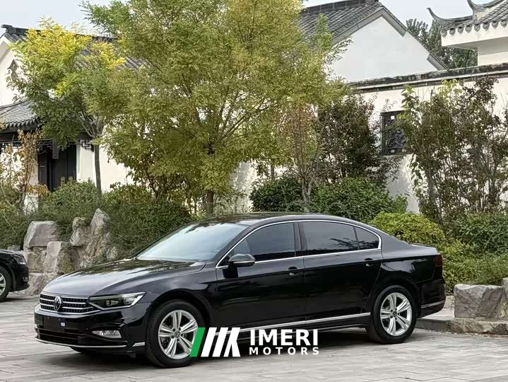 Volkswagen Magotan 2 Million Units Celebration Edition 280TSI DSG Comfort